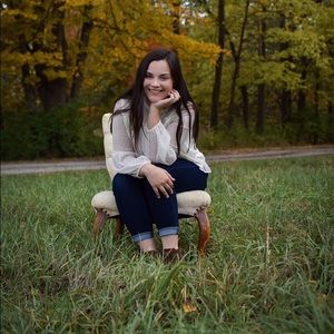 Meet your Posher, Madison